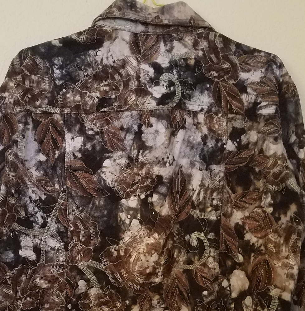 Jacket - Picture 3 of 3